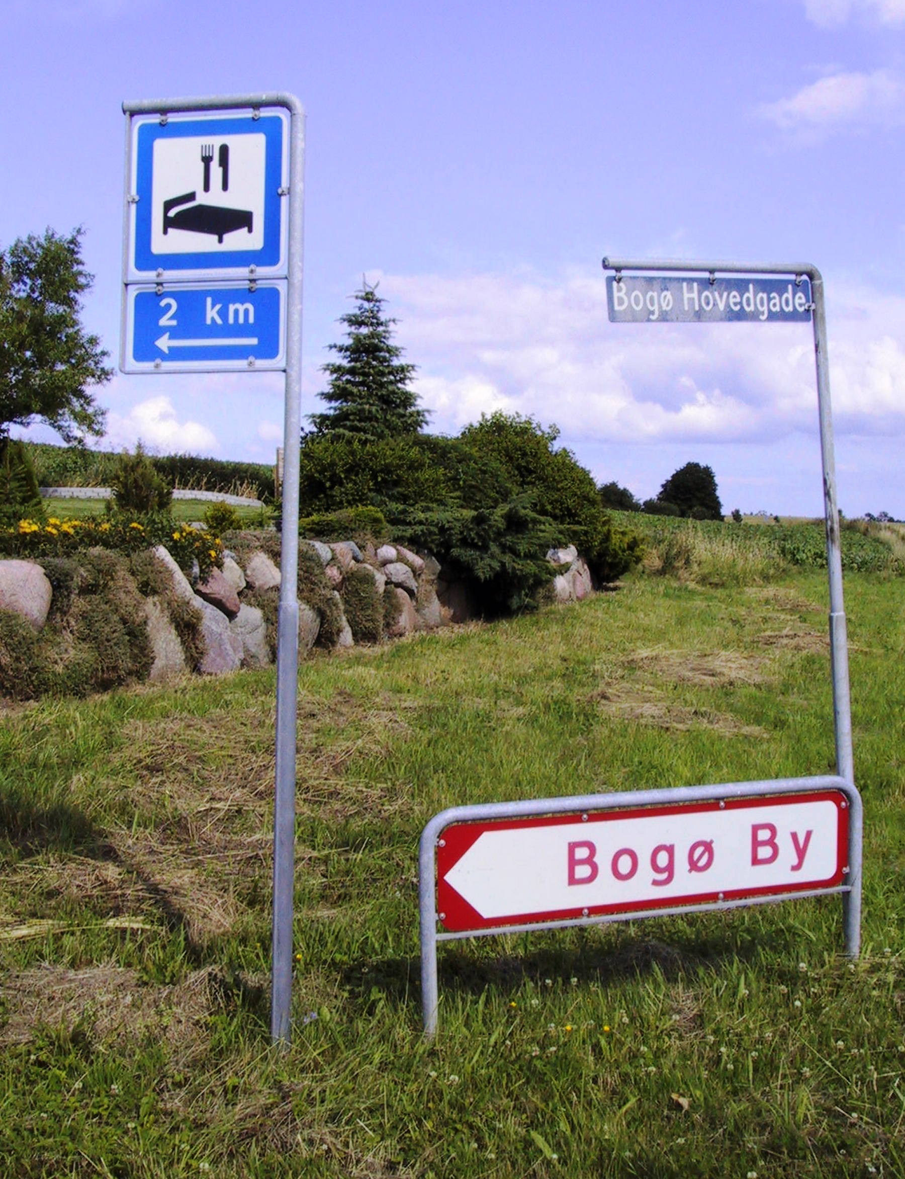 20020707_Bogoe_Hovedgade